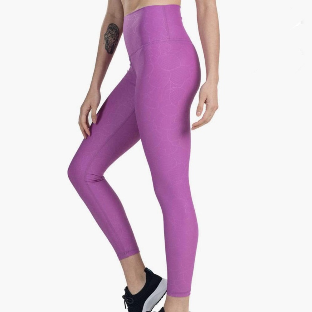 DYI - Embossed Tight